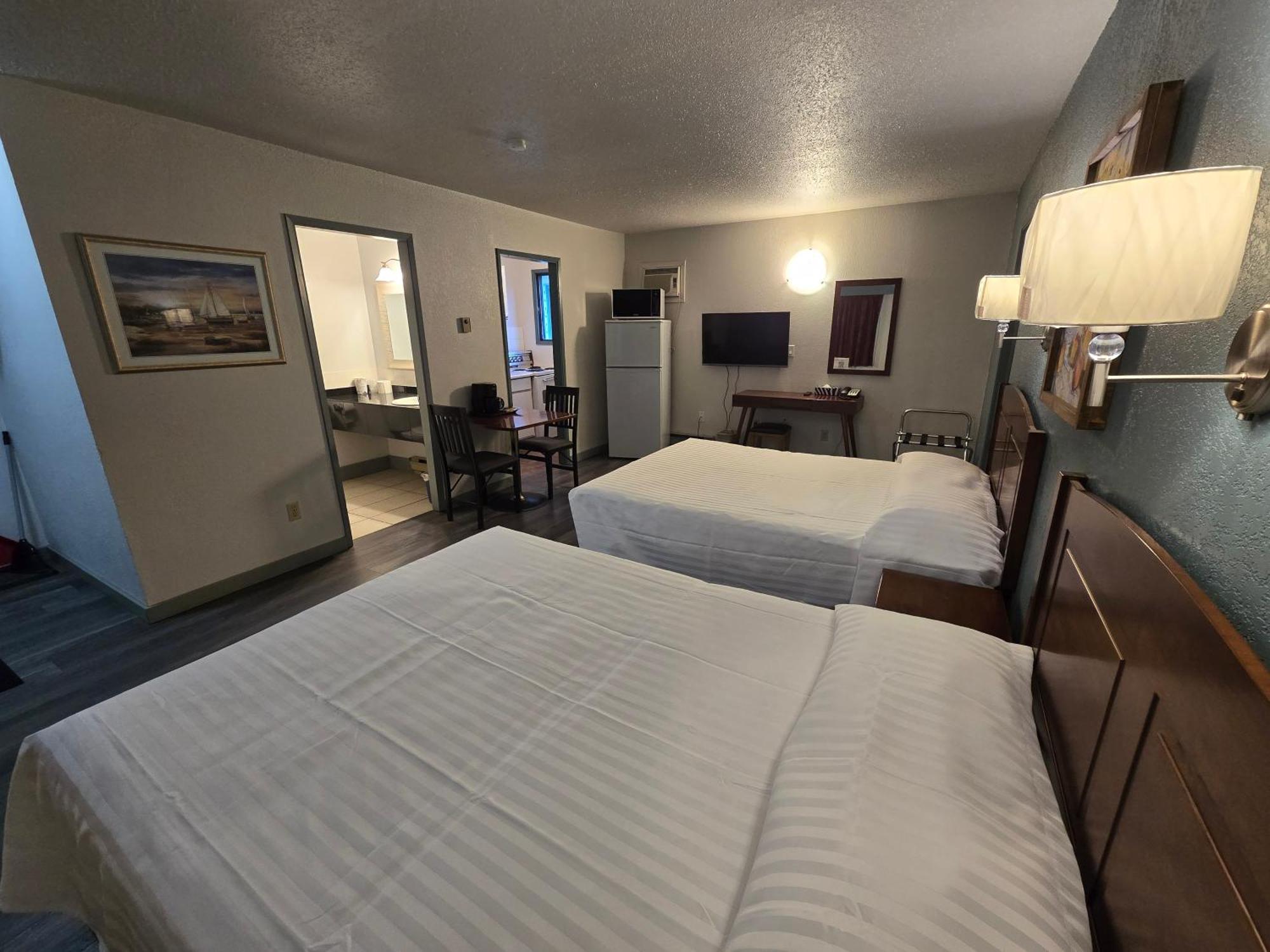 Alpine Inn Valemount Ngoại thất bức ảnh