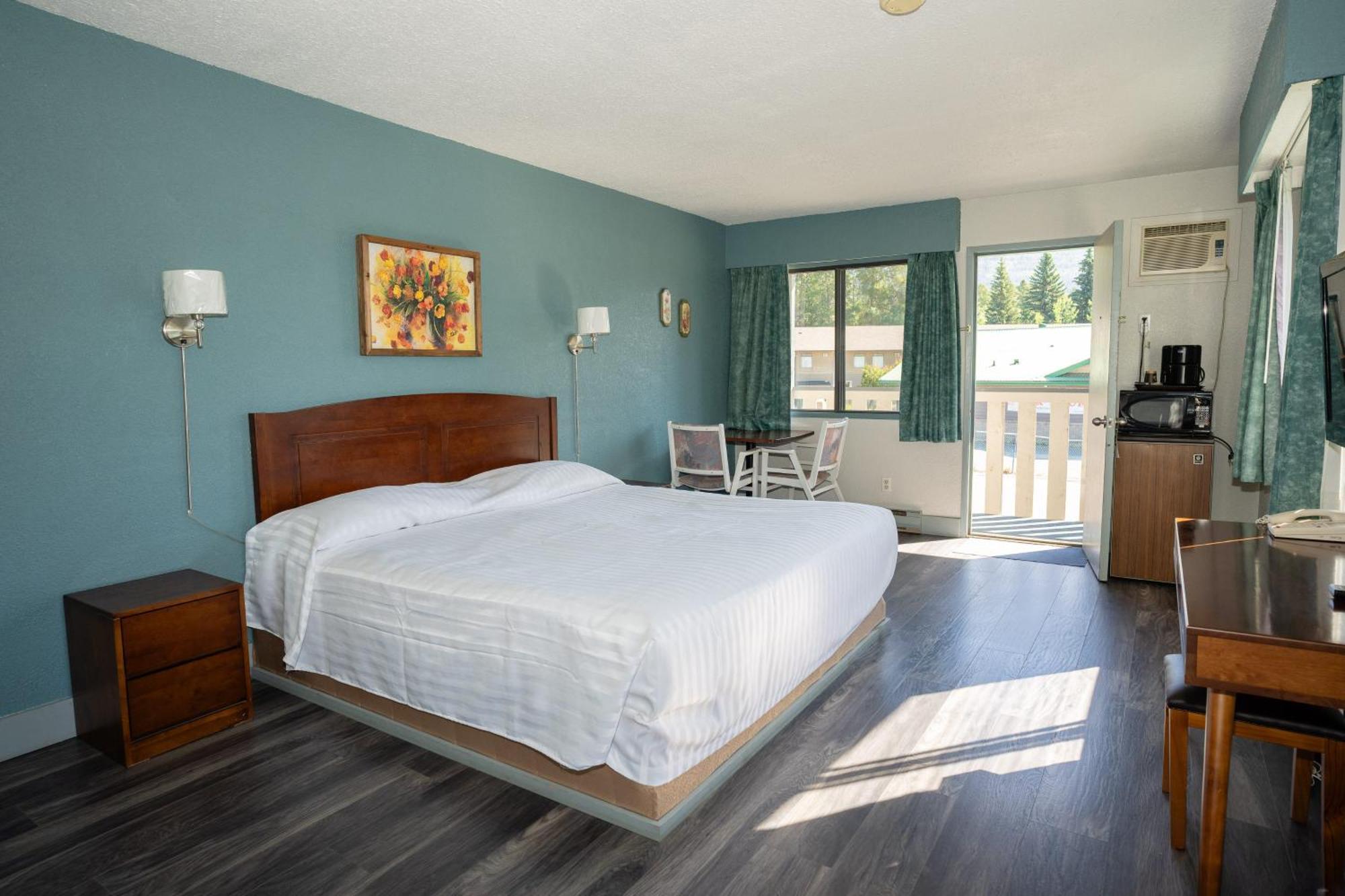 Alpine Inn Valemount Ngoại thất bức ảnh