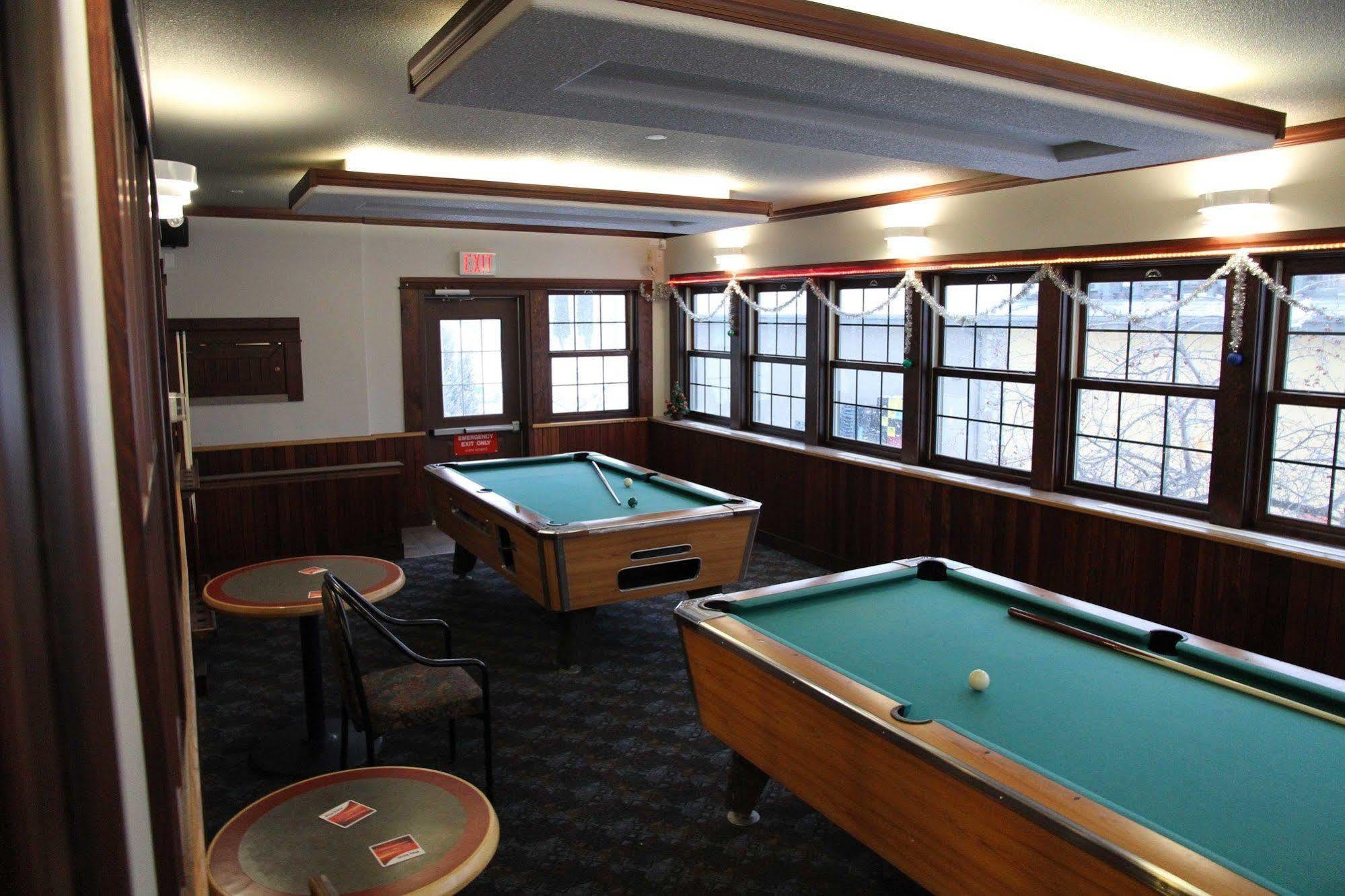 Alpine Inn Valemount Ngoại thất bức ảnh